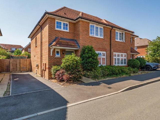 House for sale in Newell Green
