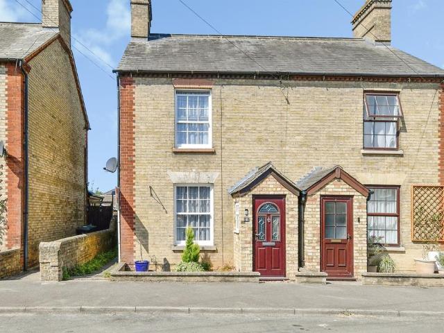 House for sale in Shefford, Bedfordshire