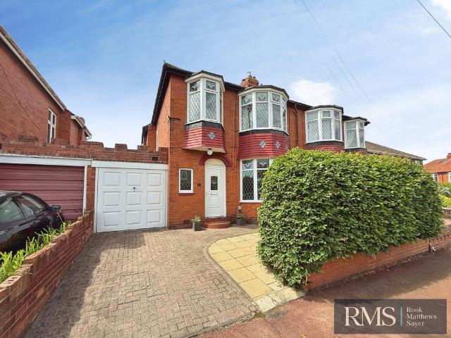 House for sale in Kenton, Tyne And Wear