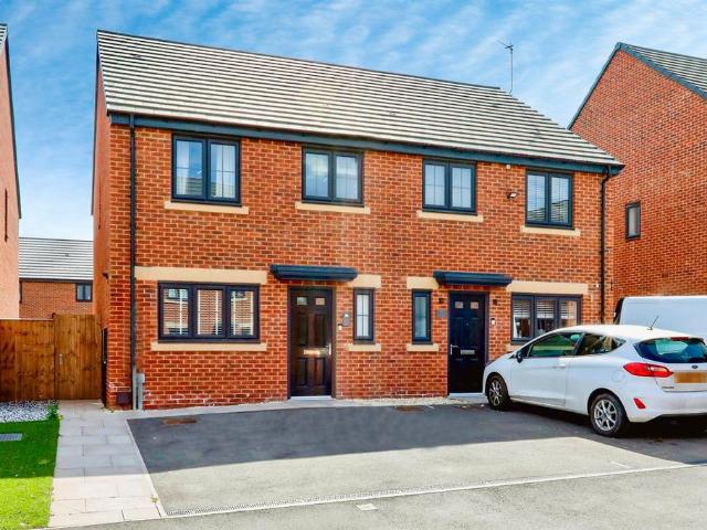 House for sale in Costhorpe, East Midlands