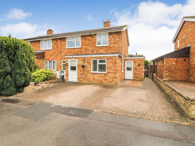 House for sale in Sandy, Bedfordshire