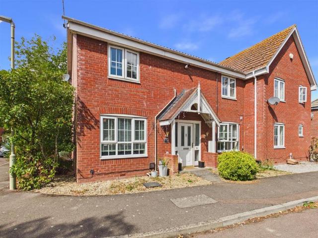 House for sale in Gloucester, Gloucestershire