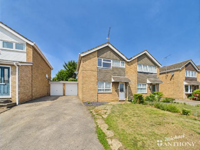 House for sale in Leighton-Linslade, Linslade