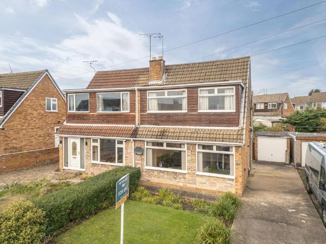 House for sale in Kippax, West Yorkshire