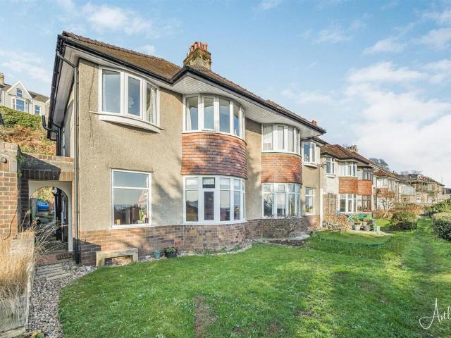 House for sale in Mount Pleasant, Swansea