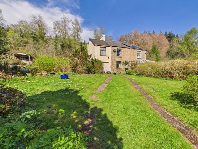House for sale in Bromsberrow Heath, Gloucestershire