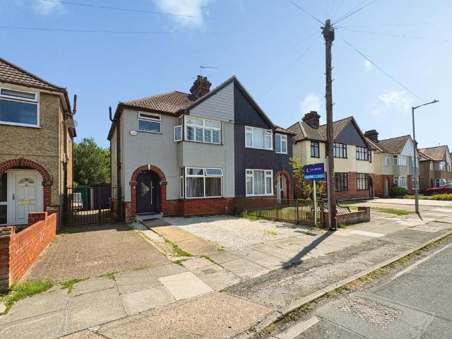 House for sale in Westbourne, Key Street