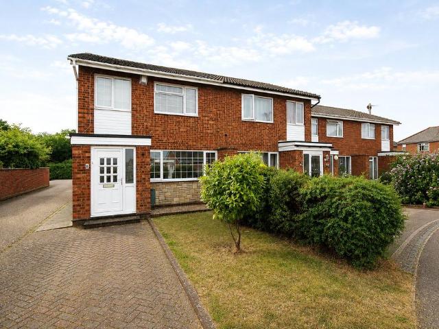 House for sale in Marston Moretaine, Bedfordshire