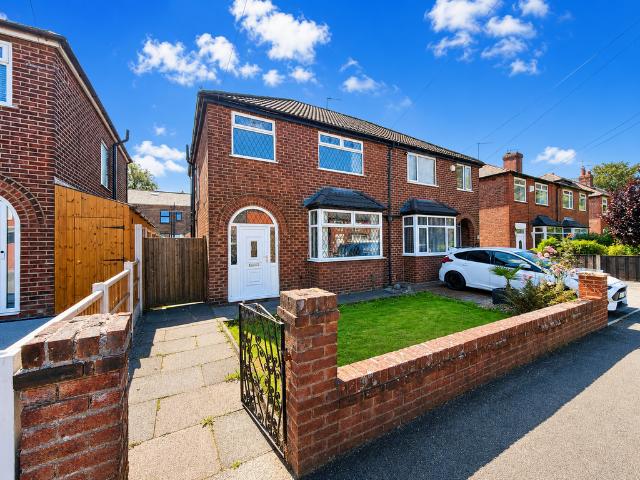 House for sale in Blackford Bridge, Bury