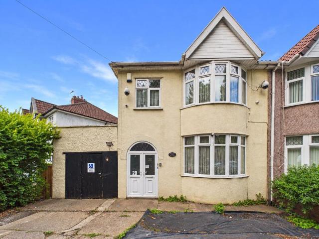 House for sale in Feckenham, City Of Bristol