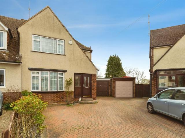 House for sale in Bierton, Buckinghamshire
