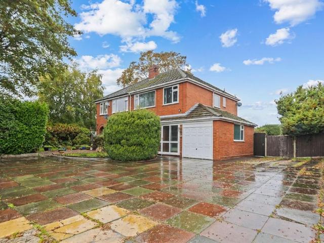 House for sale in Greystone Heath