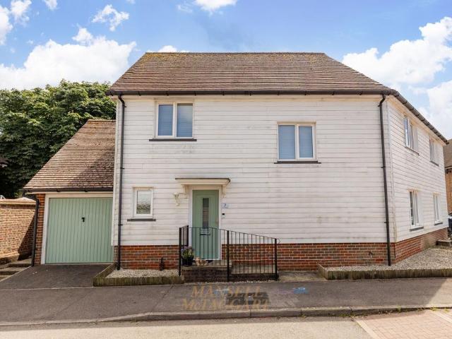 House for sale in Slaugham, Perryfields