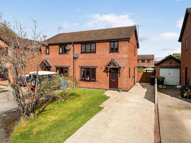 House for sale in Maelor South, Wales