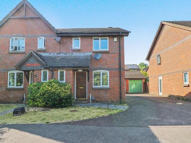 House for sale in Fair Oak and Horton Heath, Helford