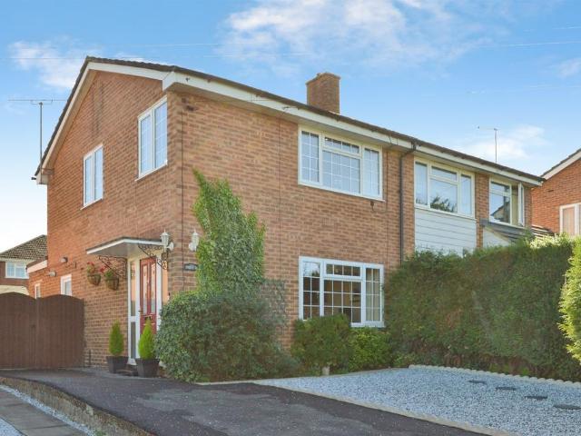 House for sale in Newton Longville