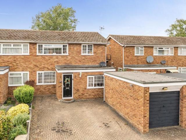 House for sale in Stotfold, Bedfordshire