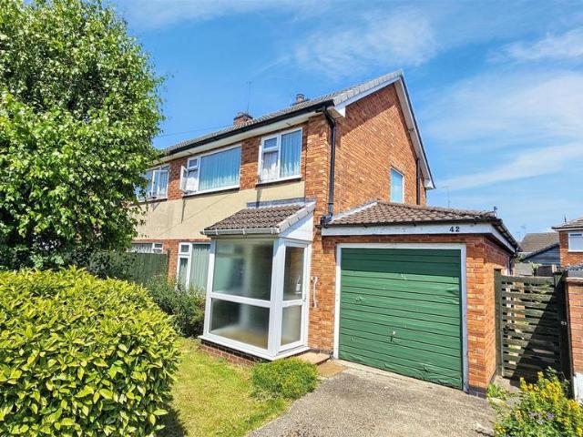 House for sale in Littlethorpe, Pinfold