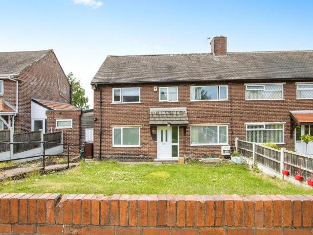 House for sale in Wintersett, Ryhill