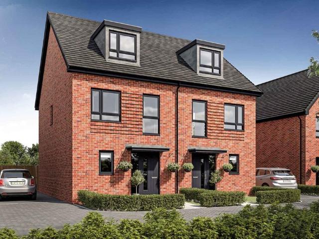House for sale in City Fields, West Yorkshire