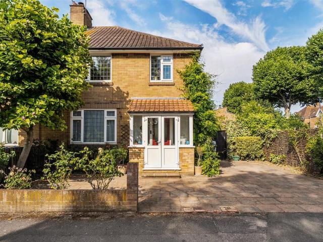 House for sale in Surbiton, Greater London
