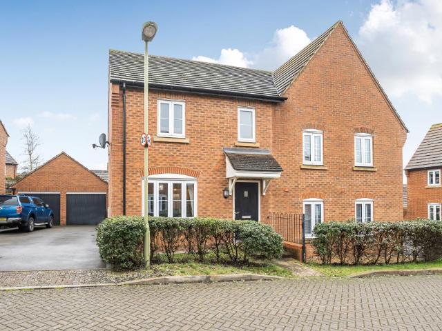 House for sale in Great Western Park North, Berrick Salome