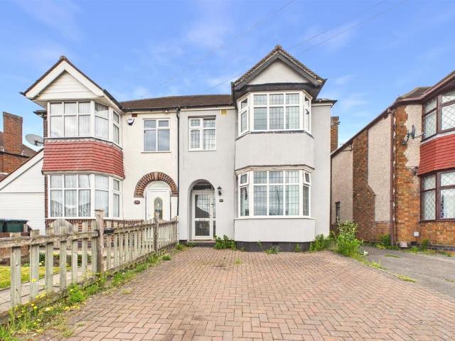House for sale in Cheylesmore, West Midlands