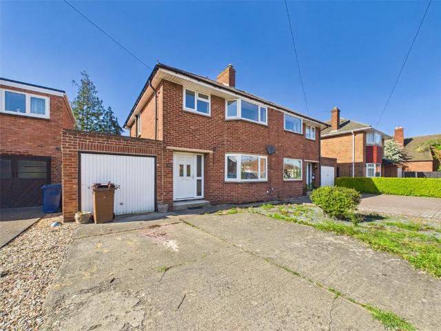 House for sale in Churchdown, Tewkesbury