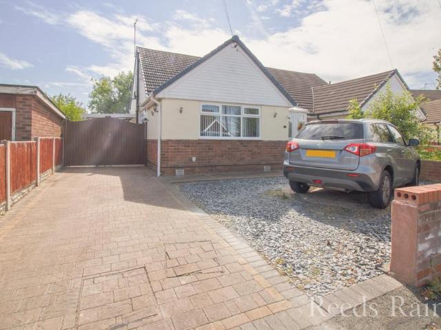 House for sale in Rossmore, Cheshire