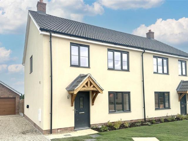 House for sale in Newton Flotman, Burgh St Peter