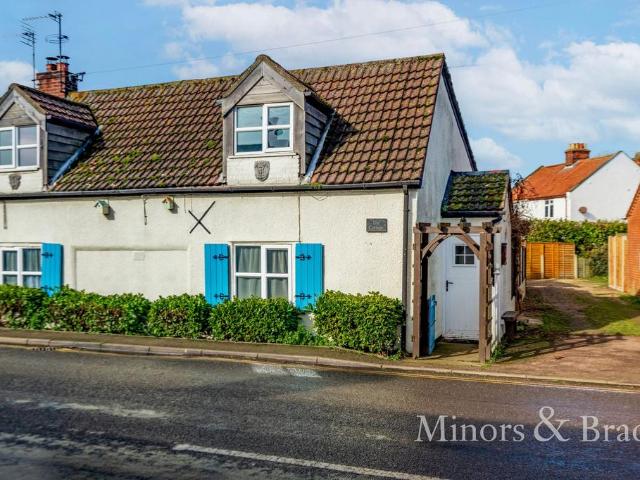 House for sale in Comers, Norfolk