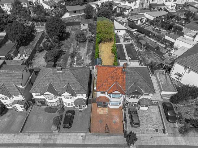 House for sale in West Hendon, Greater London