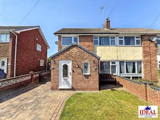 House for sale in Woodlands, South Yorkshire