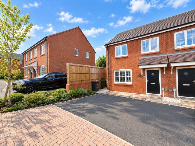 House for sale in Lower Midway, South Derbyshire