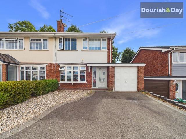 House for sale in Baswich, Staffordshire
