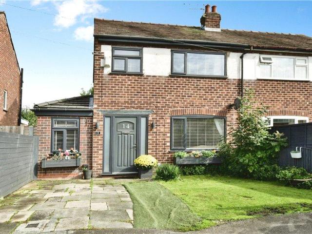 House for sale in Cheadle, Stockport