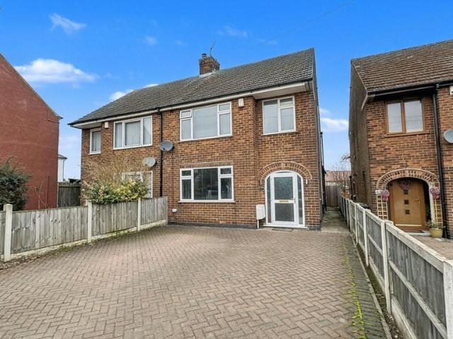 House for sale in Elmton, East Midlands