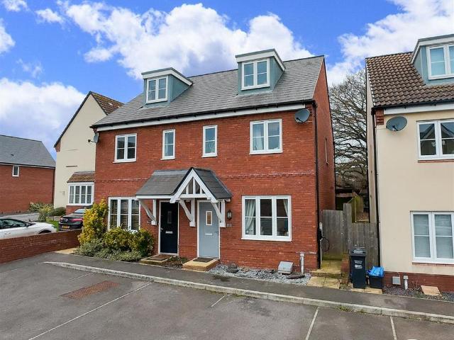House for sale in North Petherton, Somerset