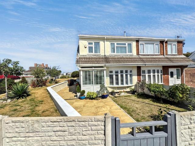 House for sale in Kinmel Bay, Wales