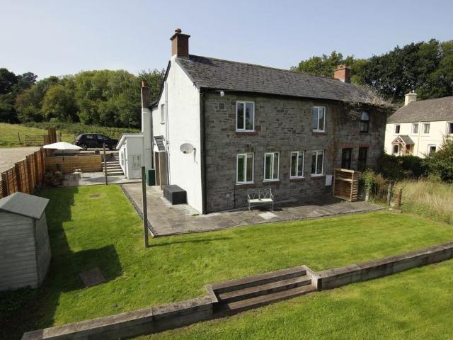 House for sale in Aberyscir, Wales