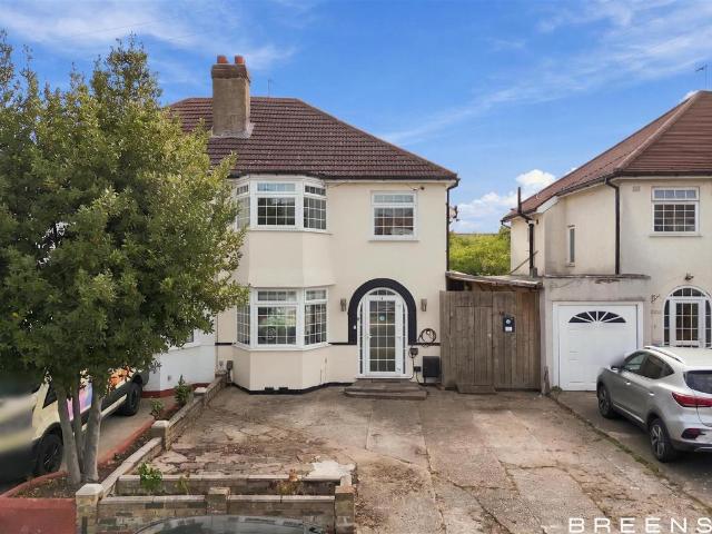 House for sale in Brimsdown, Greater London