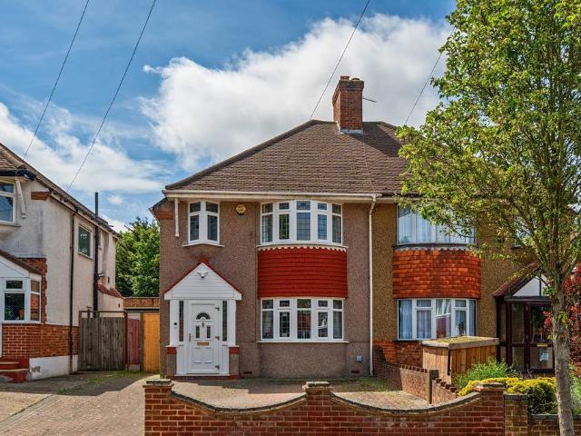 House for sale in Kidbrooke, Greater London