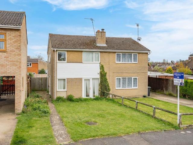 House for sale in Raunds