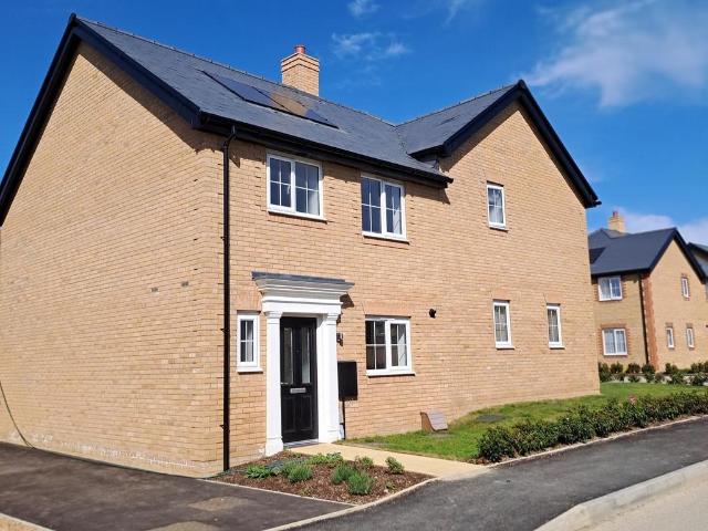 House for sale in Orchards Green, Barway