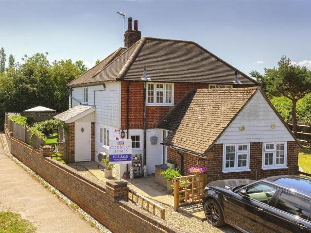 House for sale in Sandown Park, Kent