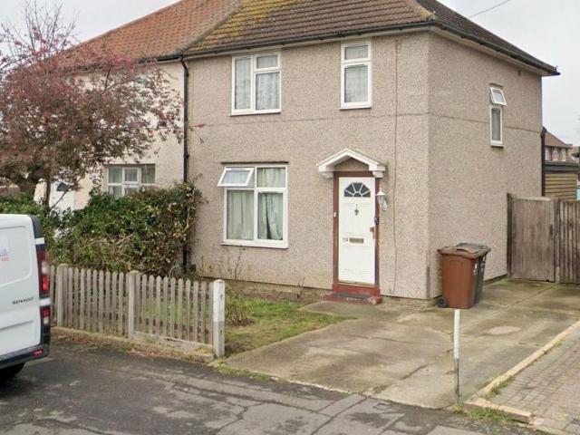 House for sale in London Borough of Barking and Dagenham, Greater London