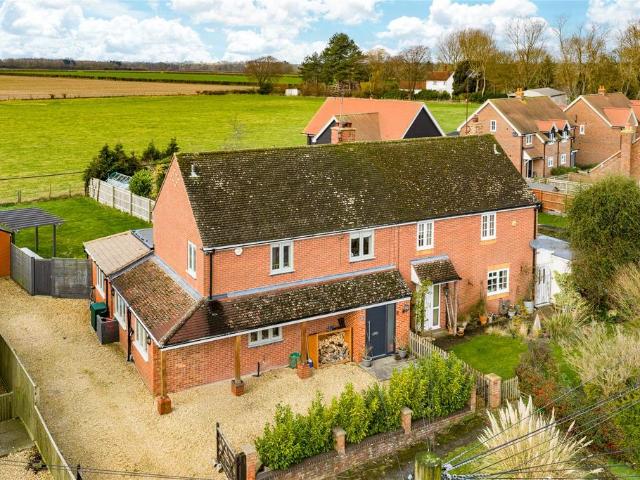 House for sale in Berrick Salome, Oxfordshire