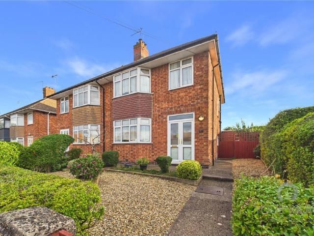 House for sale in Far Cotton and Delapre, Far Cotton