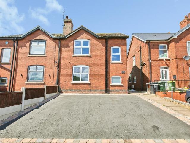 House for sale in Kedleston, East Midlands