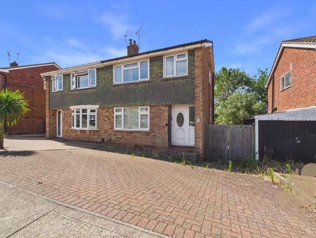 House for sale in Highwoods, Fordham Heath